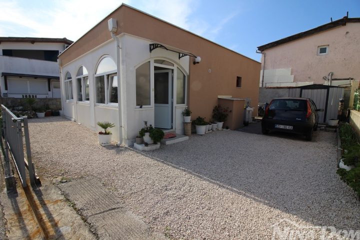 Haus zu verkaufen 60 m² – Vir
