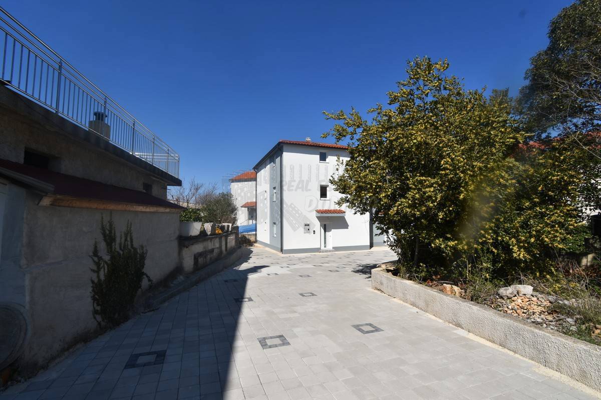 Apartment Zu verkaufen - PRIMORSKO-GORANSKA KRK