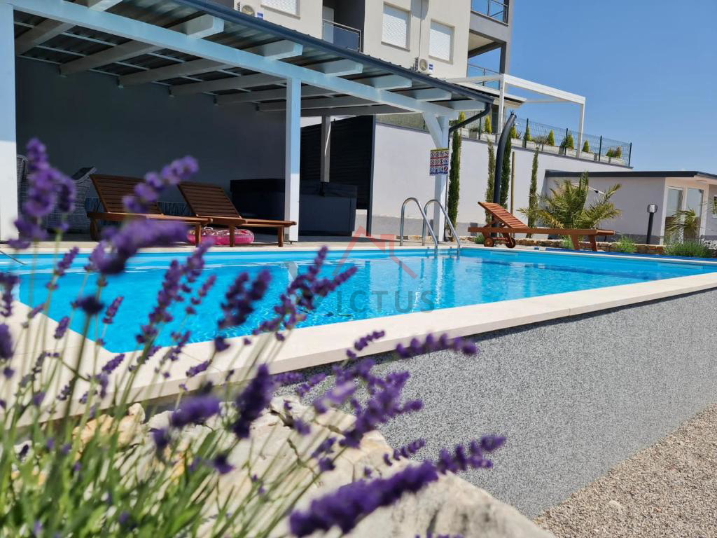 House For sale - Primorsko-goranska Crikvenica - foto 2/21