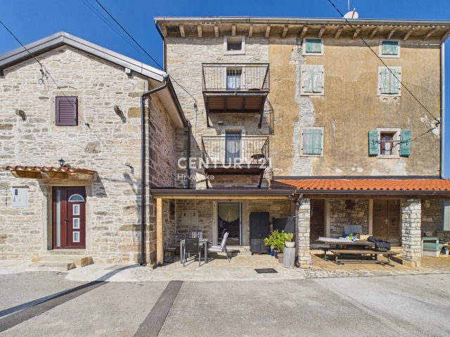 Haus zu verkaufen 152 m² – Grožnjan