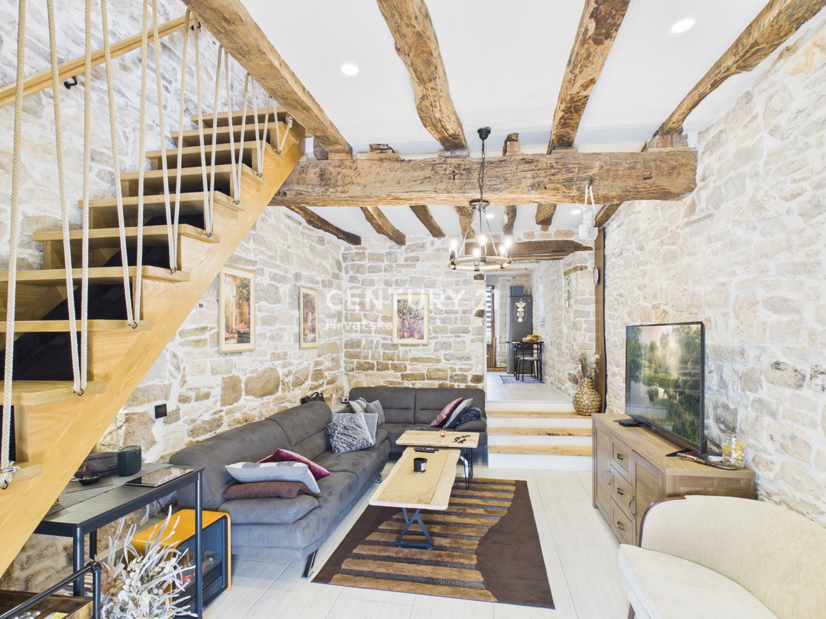 Haus Zu verkaufen - ISTARSKA GROŽNJAN
