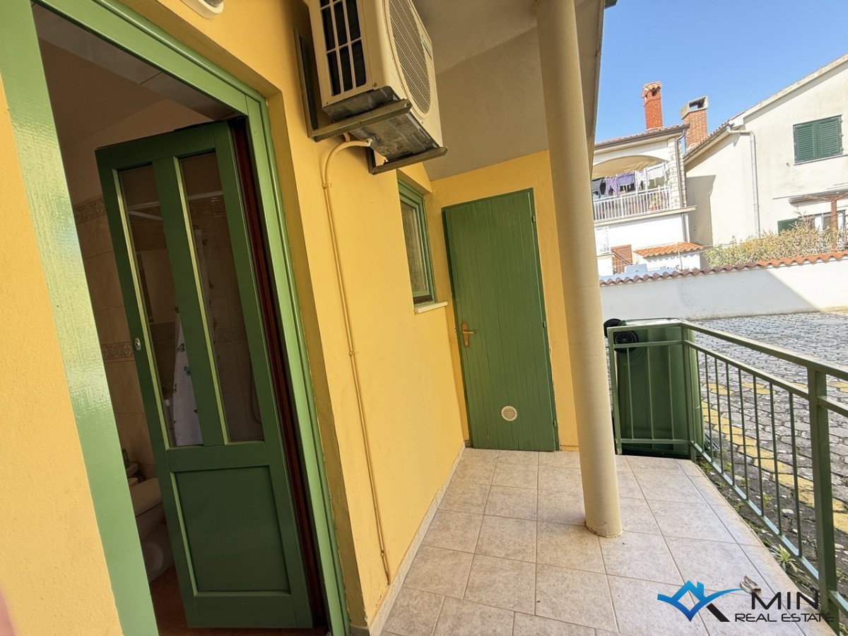 Flat For sale - ISTARSKA NOVIGRAD