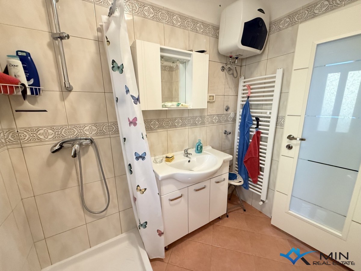 Flat For sale - ISTARSKA NOVIGRAD
