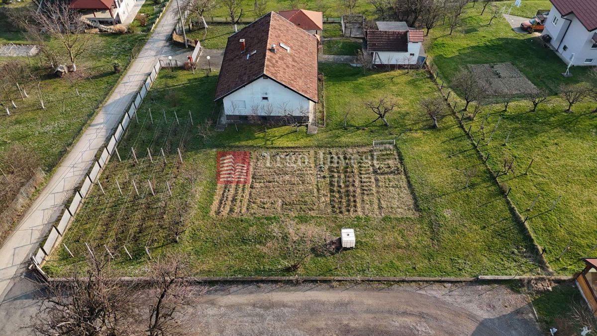 Pozemok Na predaj - BRODSKO-POSAVSKA SLAVONSKI BROD