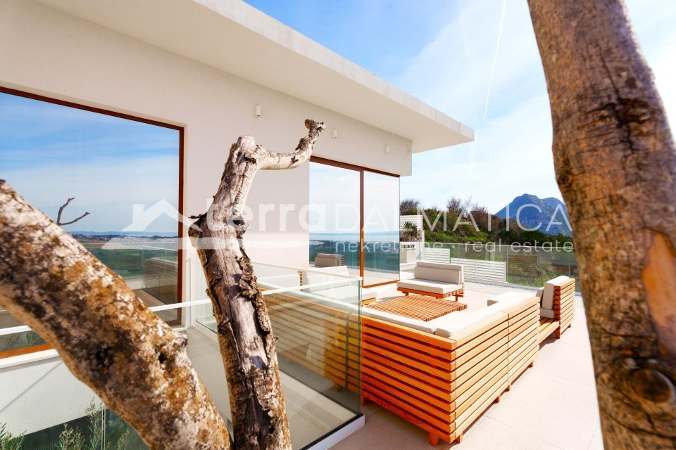 Casa In vendita - SPLITSKO-DALMATINSKA SPLIT