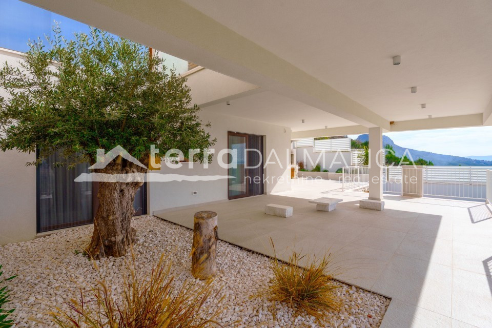 Casa In vendita - SPLITSKO-DALMATINSKA SPLIT
