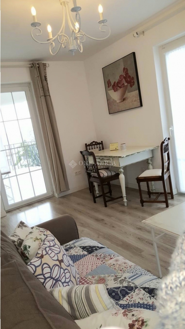 Flat For sale - PRIMORSKO-GORANSKA CRIKVENICA
