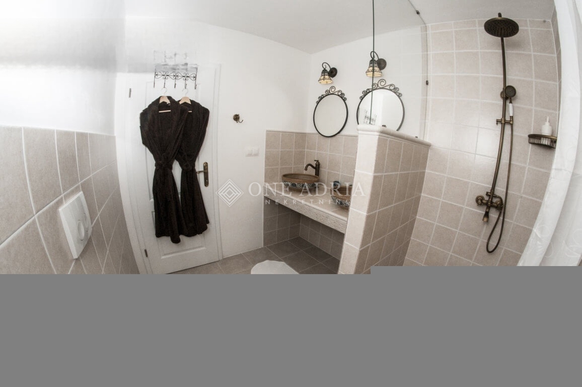 Flat For sale - PRIMORSKO-GORANSKA CRIKVENICA