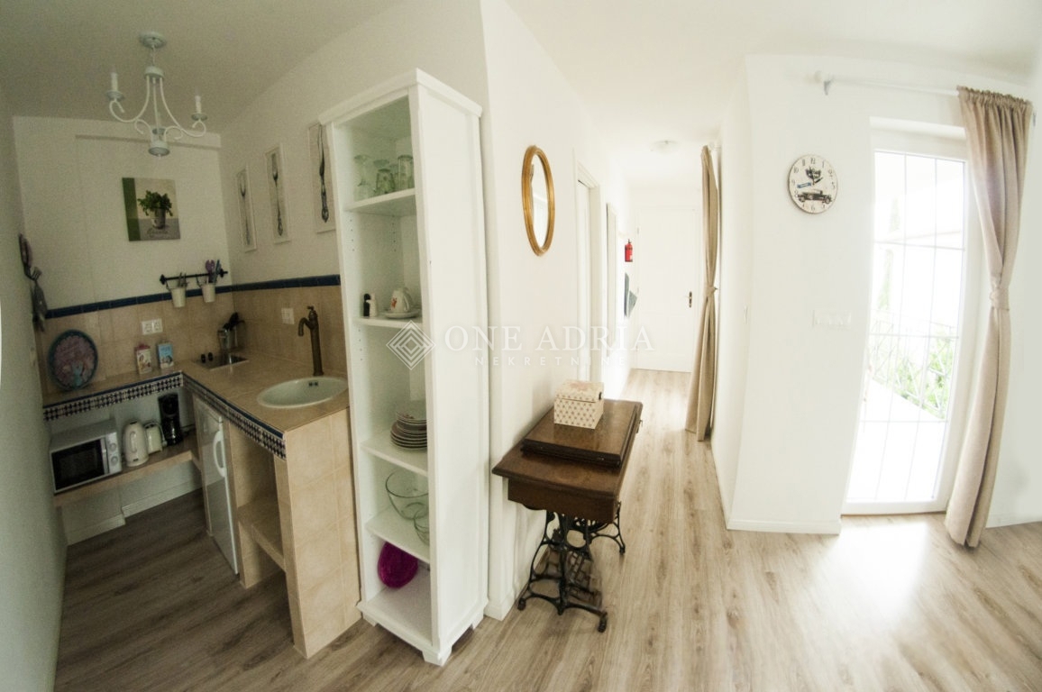 Flat For sale - PRIMORSKO-GORANSKA CRIKVENICA