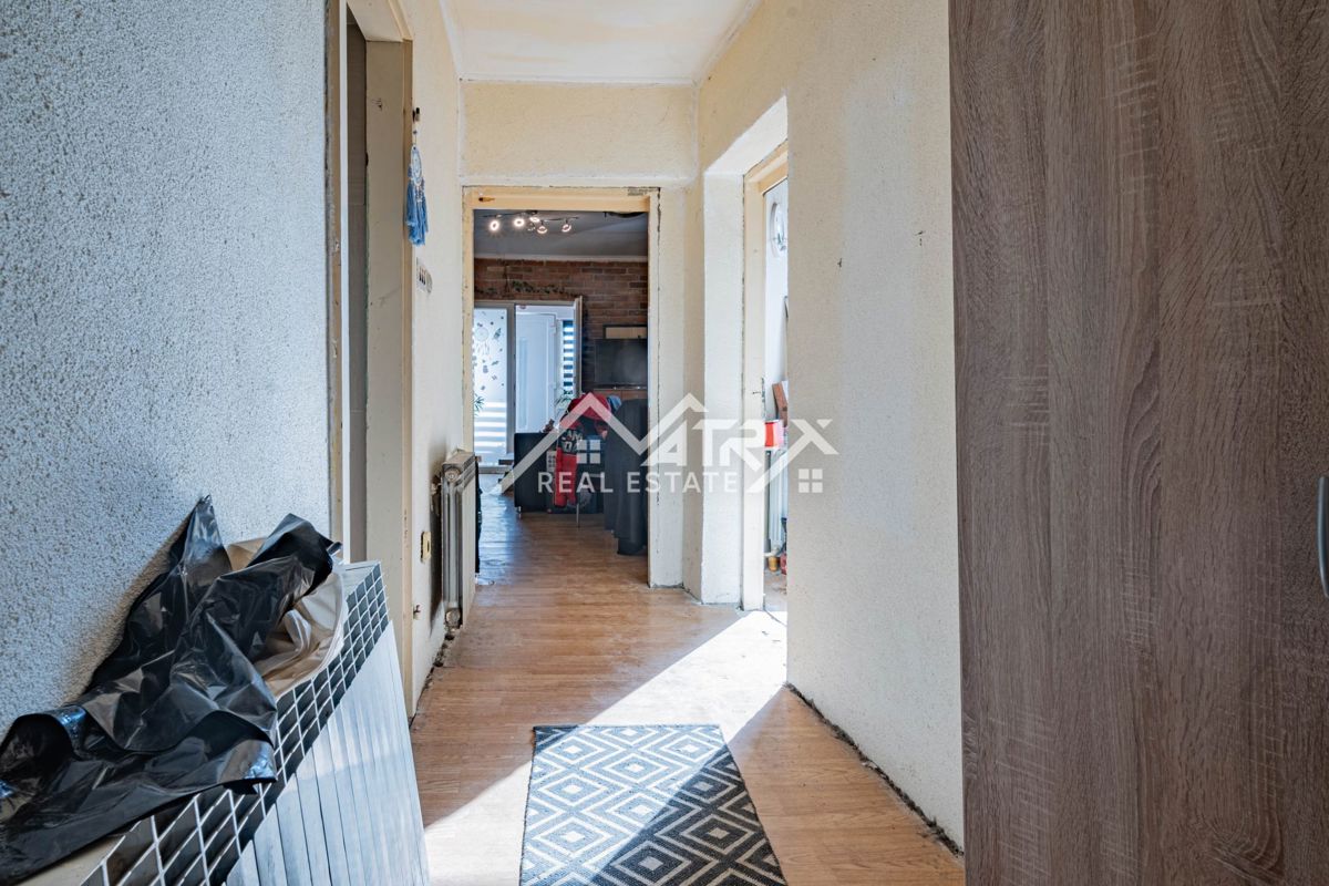 Casa In vendita - OSJEČKO-BARANJSKA OSIJEK