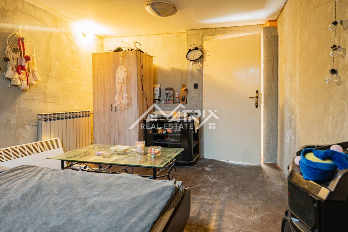Casa In vendita - OSJEČKO-BARANJSKA OSIJEK