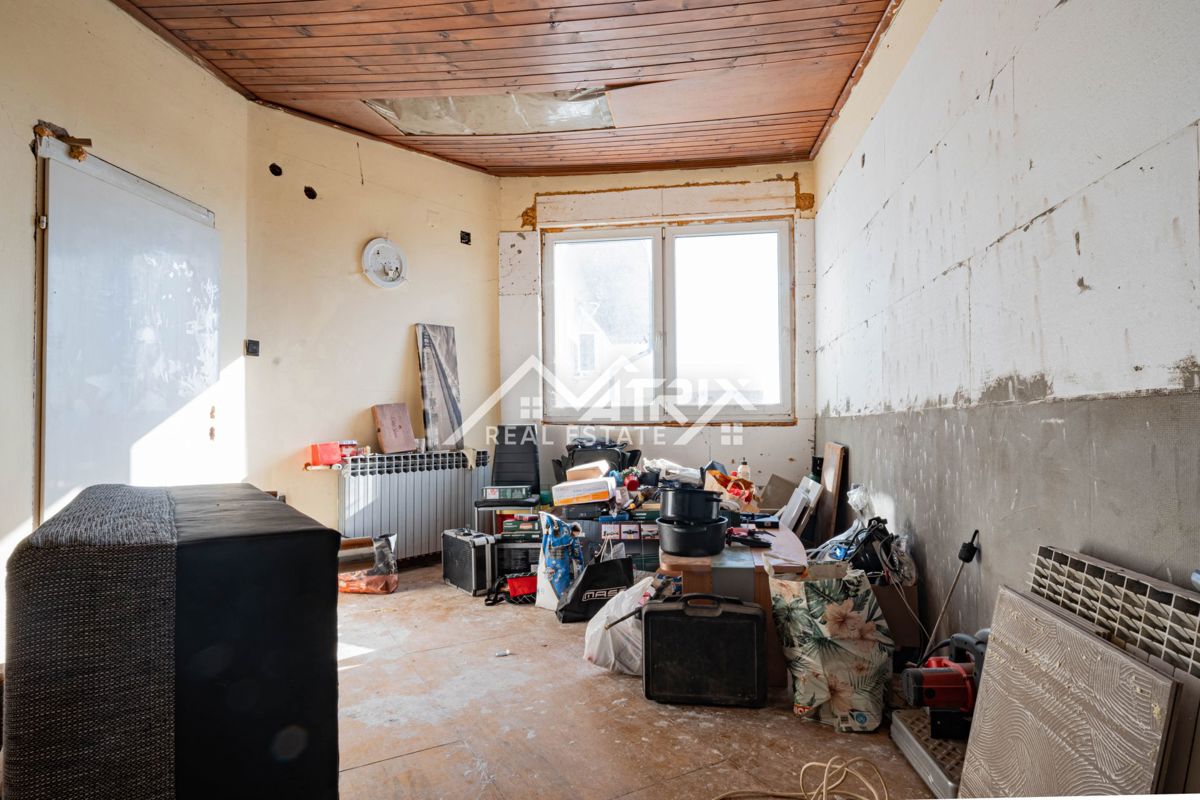Casa In vendita - OSJEČKO-BARANJSKA OSIJEK