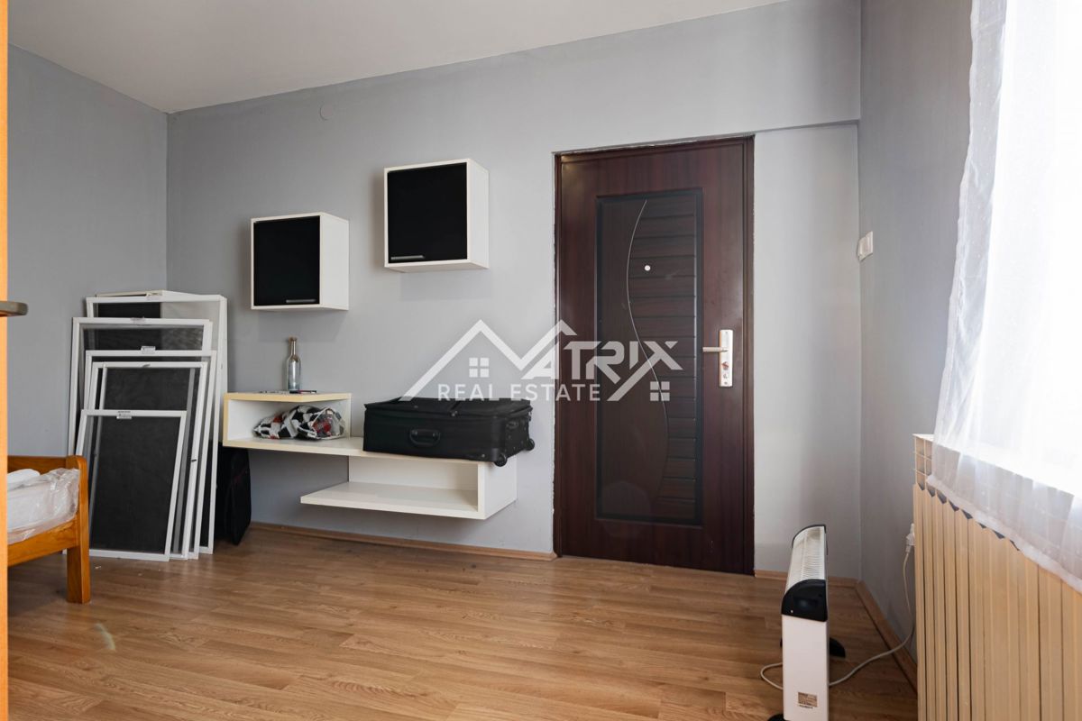 Casa In vendita - OSJEČKO-BARANJSKA OSIJEK