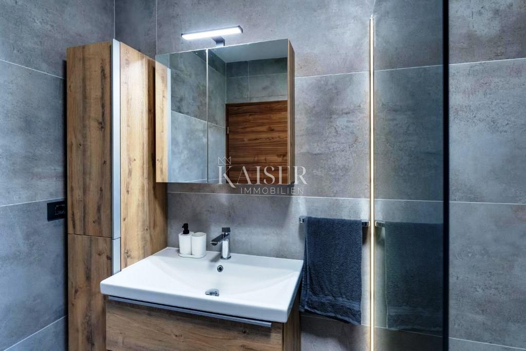 Casa In vendita - PRIMORSKO-GORANSKA KRK