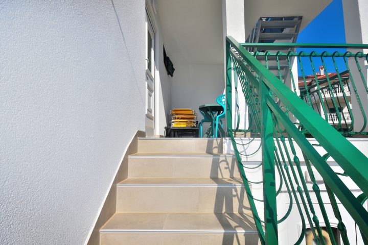 Stan Na prodaju - šibensko-kninska Vodice - foto 3/19