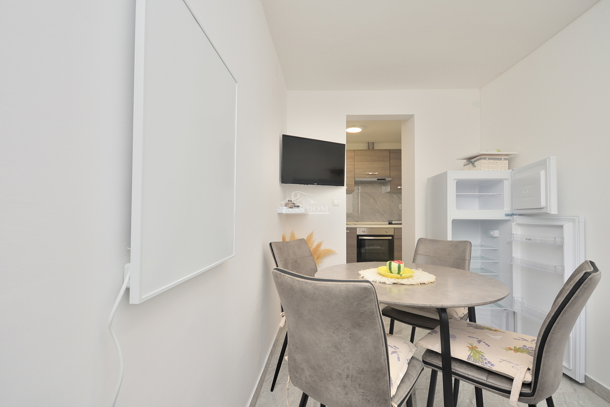 Flat For sale - ŠIBENSKO-KNINSKA VODICE