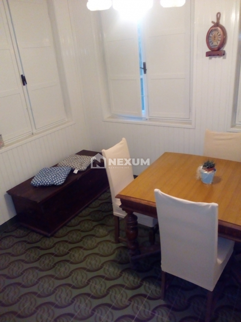 Casa In vendita - SPLITSKO-DALMATINSKA KAŠTELA