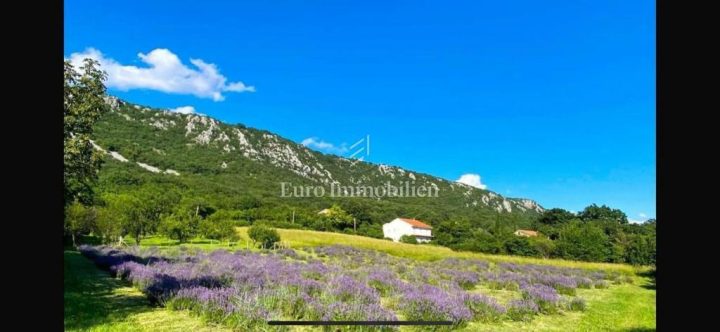 Pozemek na prodej 1250 m² – Vinodolska Općina