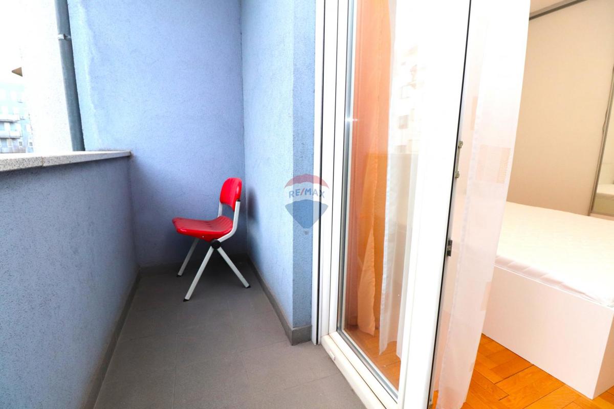 Appartement À louer - Grad Zagreb Zagreb - foto 3/14