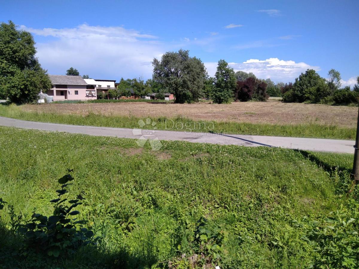 Land For sale - Zagrebačka Dugo Selo - foto 1/2