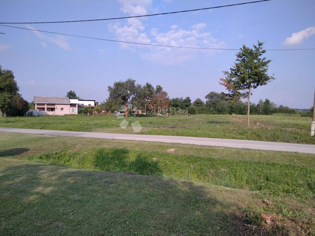 Land For sale - Zagrebačka Dugo Selo - foto 2/2
