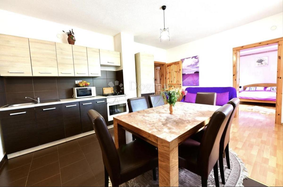 Maison À vendre - KARLOVAČKA RAKOVICA