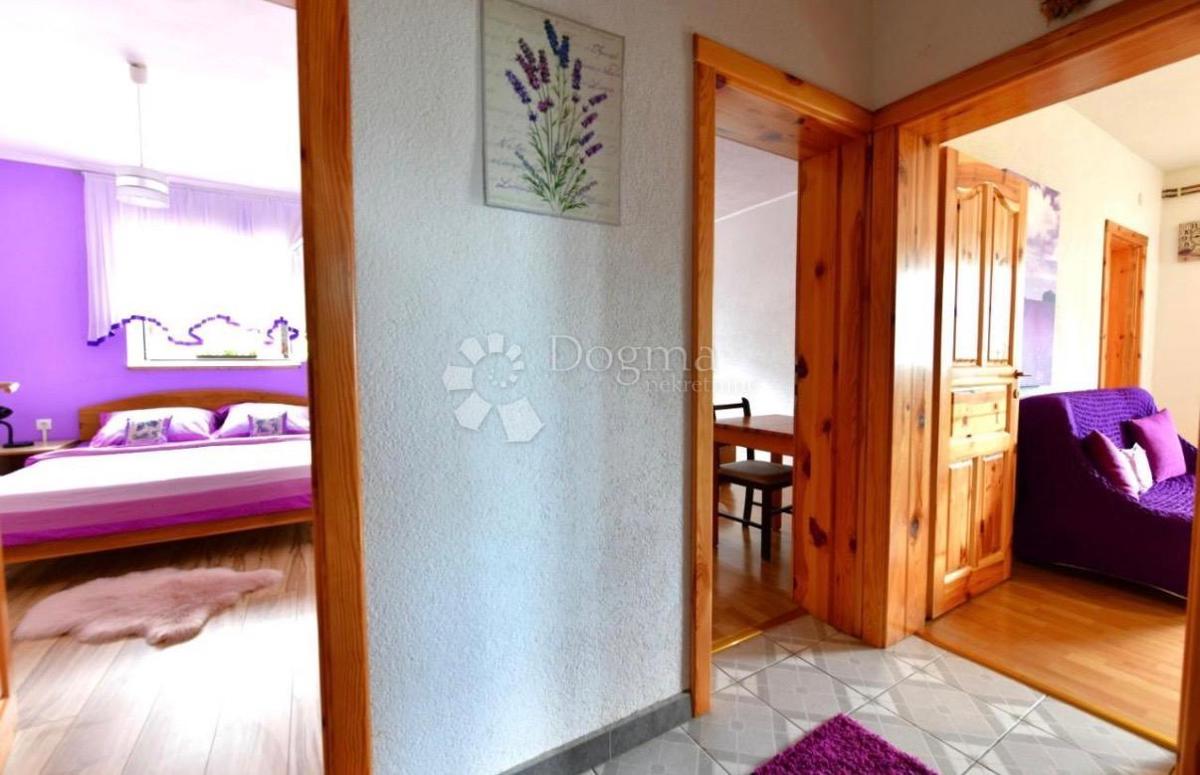 Maison À vendre - KARLOVAČKA RAKOVICA