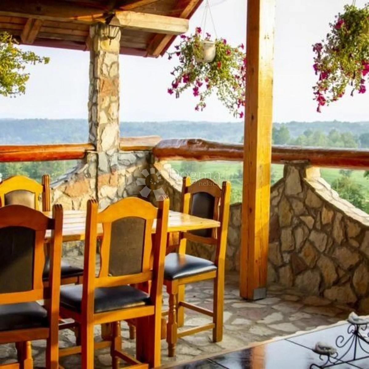 Maison À vendre - KARLOVAČKA RAKOVICA