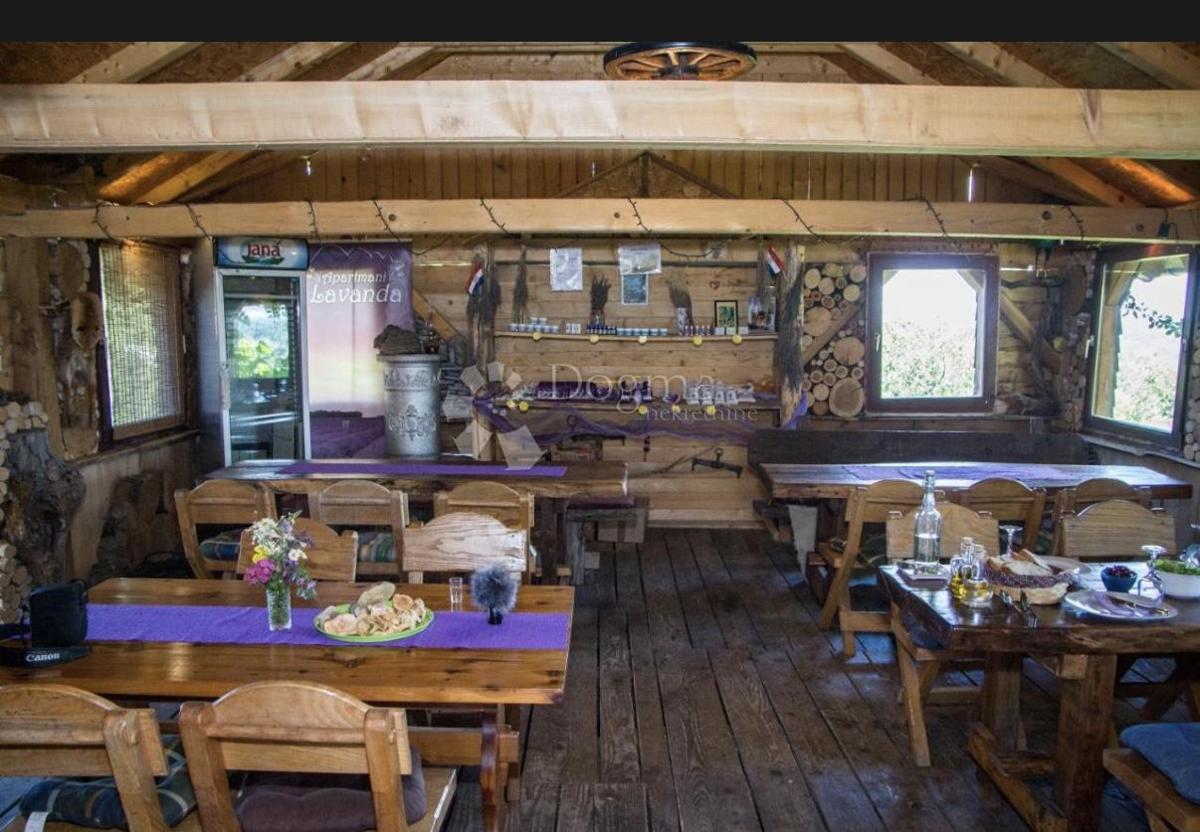Maison À vendre - KARLOVAČKA RAKOVICA