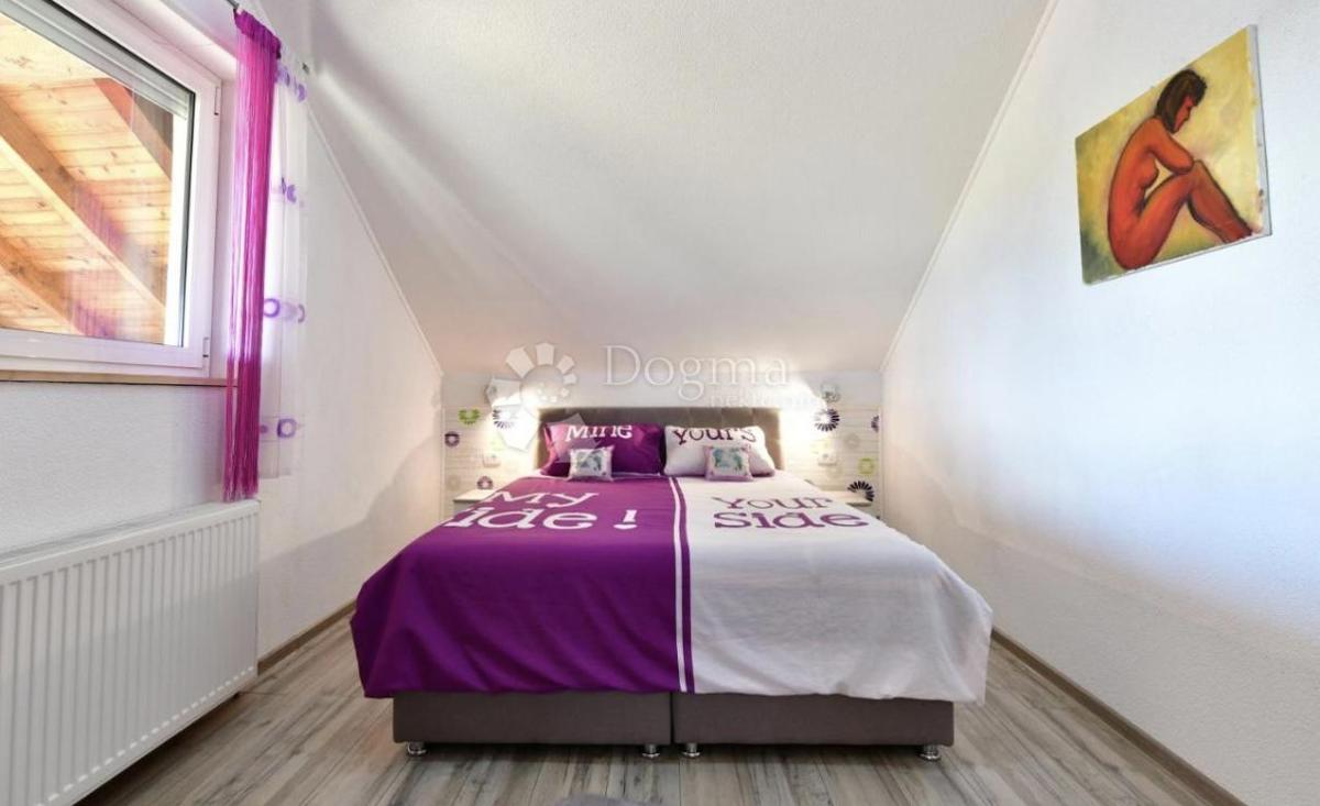 Maison À vendre - KARLOVAČKA RAKOVICA