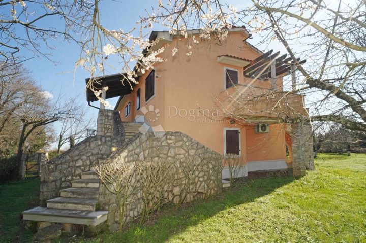 Kuća Na prodaju - Istarska Brtonigla - foto 3/17