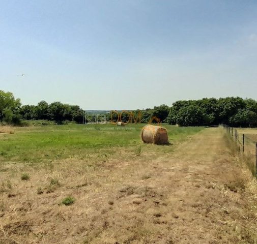 Pozemok na predaj 1414 m² – Marčana