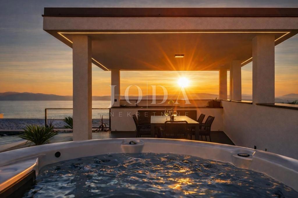 House For sale - PRIMORSKO-GORANSKA CRIKVENICA