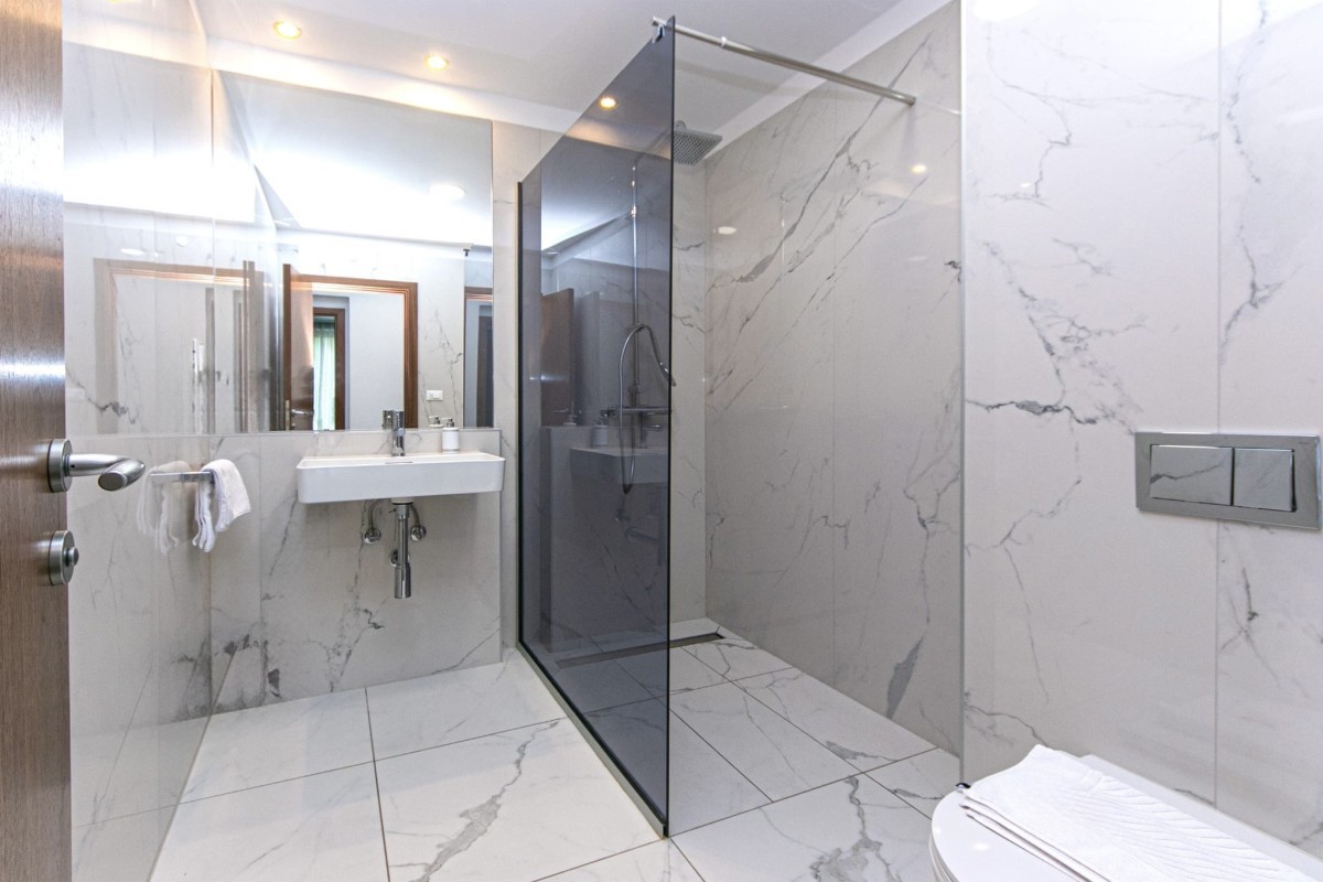 Flat For sale - SPLITSKO-DALMATINSKA MAKARSKA
