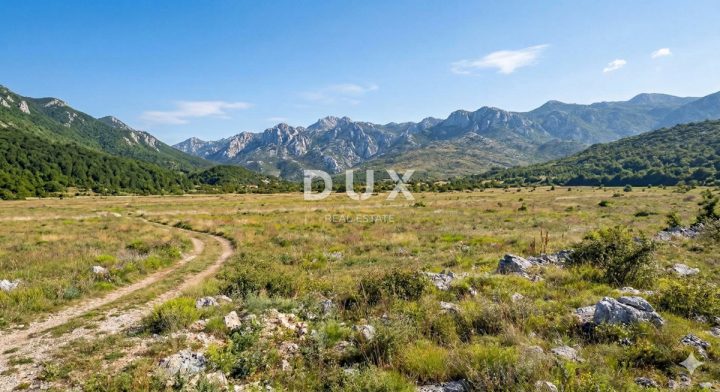 Land for sale 4320 m² – Lovinac
