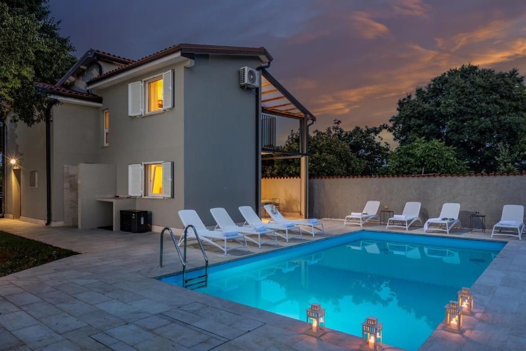 House For sale - Istarska Brtonigla - foto 1/37