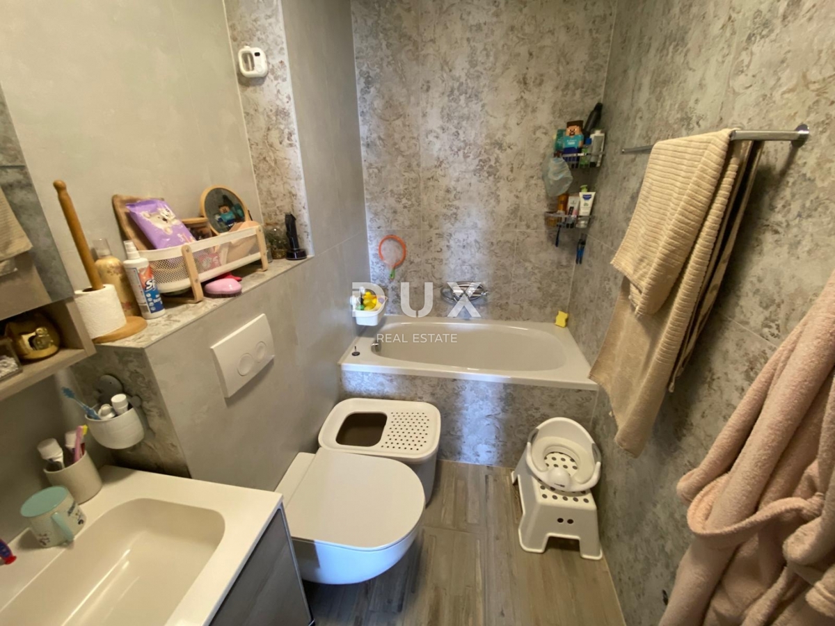 Flat For sale - PRIMORSKO-GORANSKA KASTAV