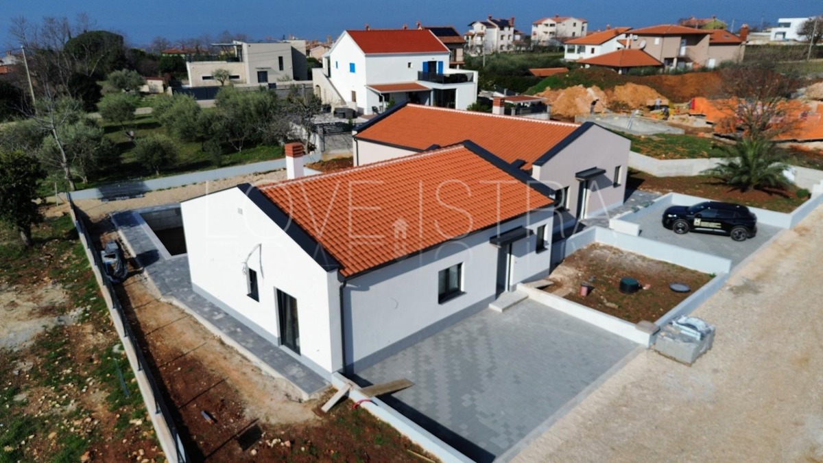 Casa In vendita - Istarska Poreč - foto 1/3