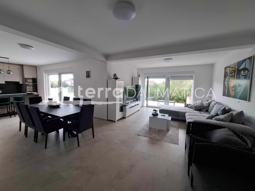 House For sale - ŠIBENSKO-KNINSKA VODICE