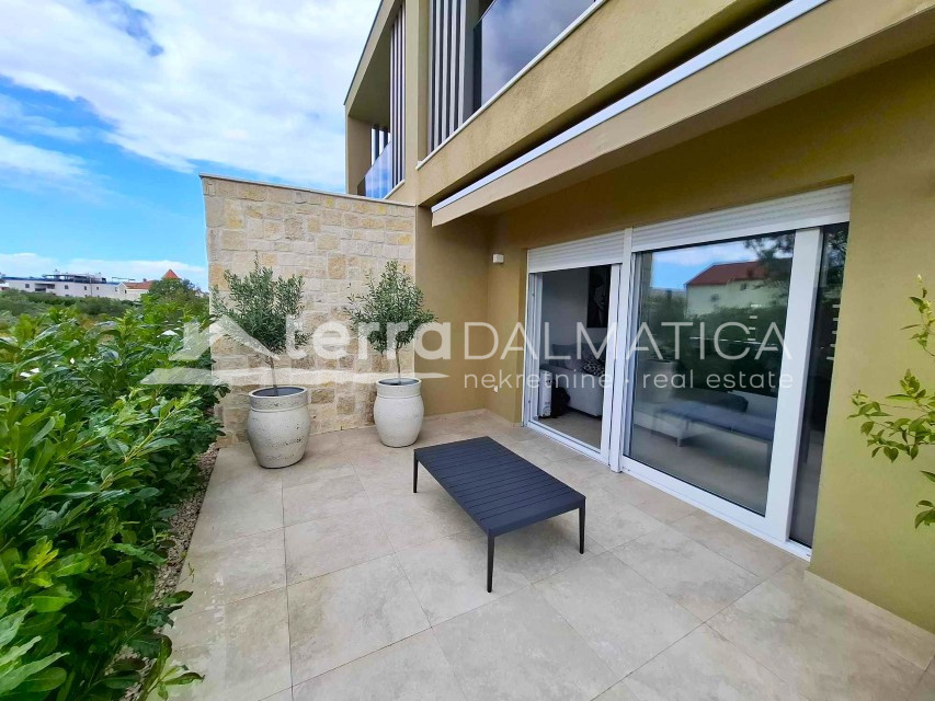 House For sale - ŠIBENSKO-KNINSKA VODICE