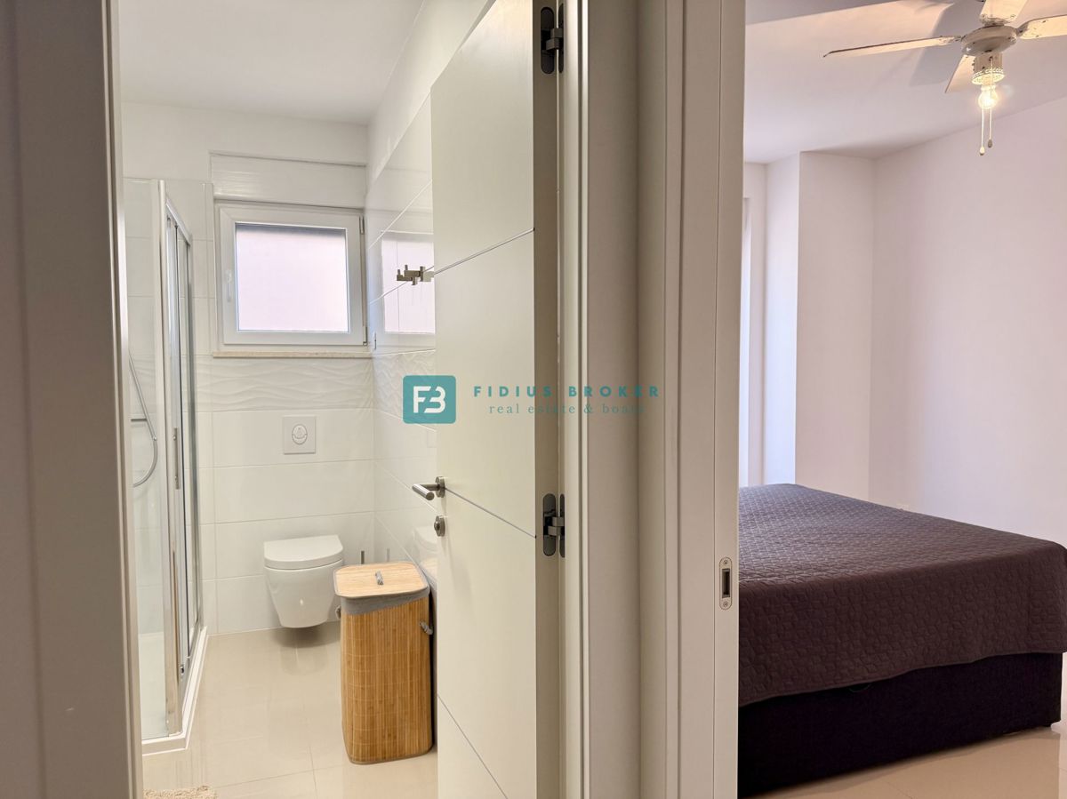 Apartment Zu verkaufen - ŠIBENSKO-KNINSKA VODICE