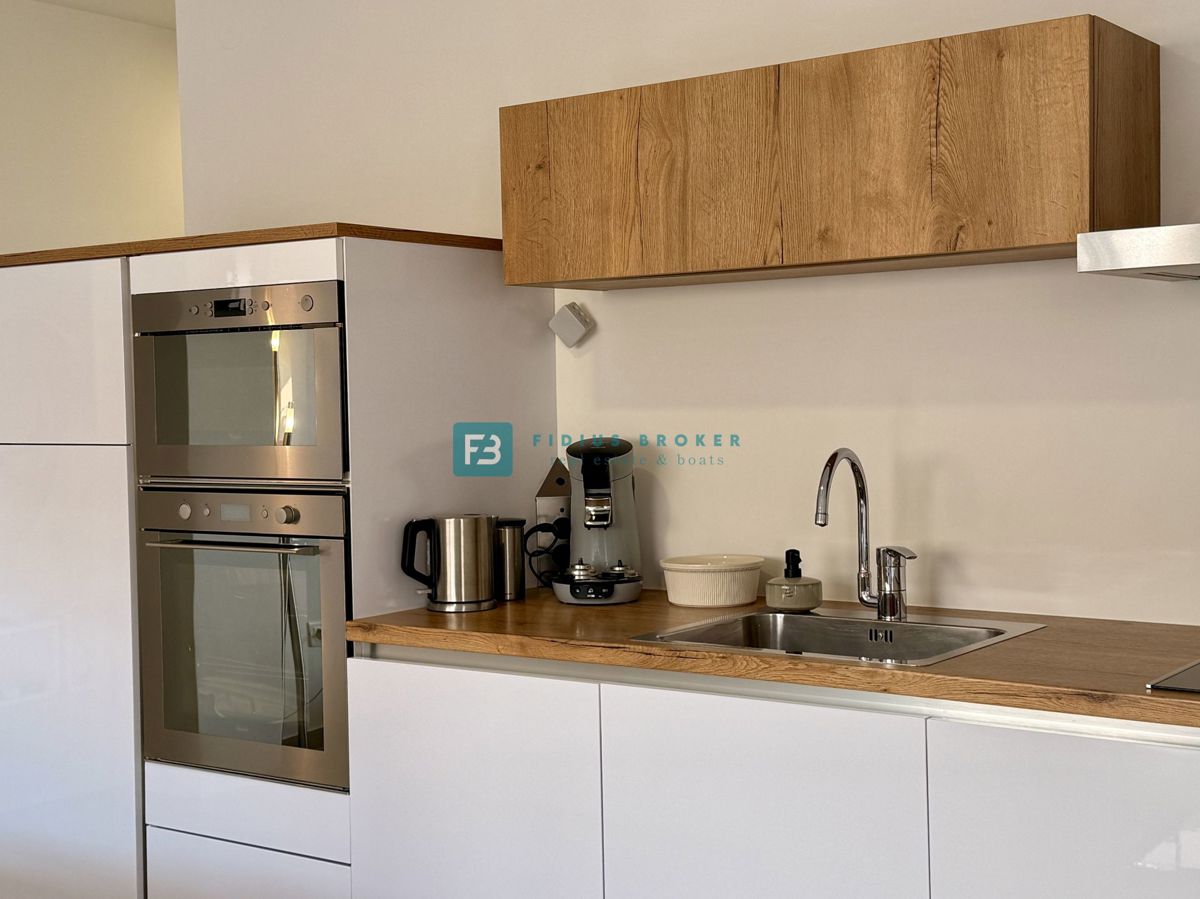 Apartment Zu verkaufen - ŠIBENSKO-KNINSKA VODICE