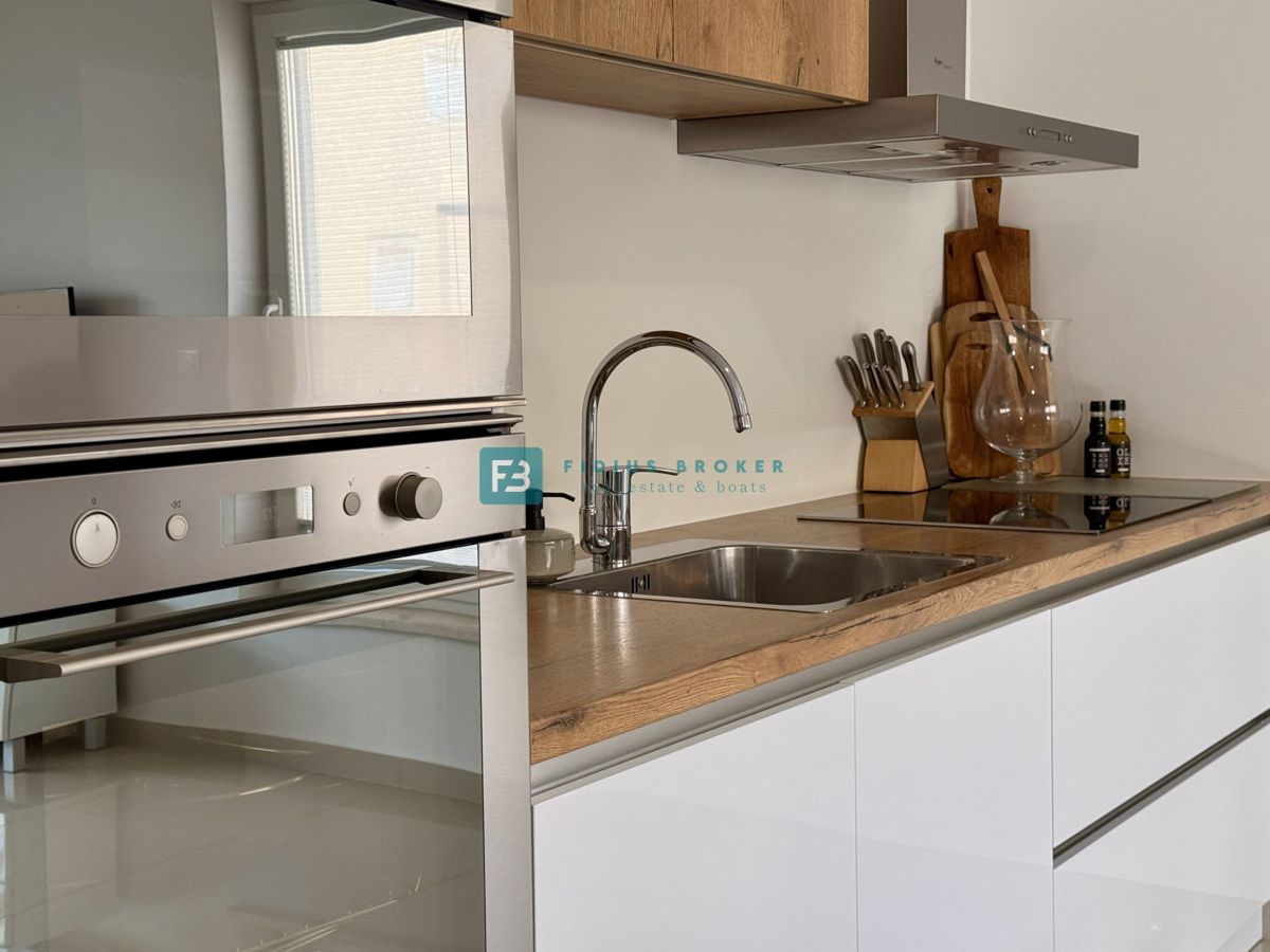 Apartment Zu verkaufen - ŠIBENSKO-KNINSKA VODICE