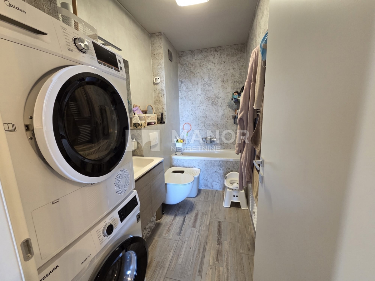 Flat For sale - PRIMORSKO-GORANSKA KASTAV