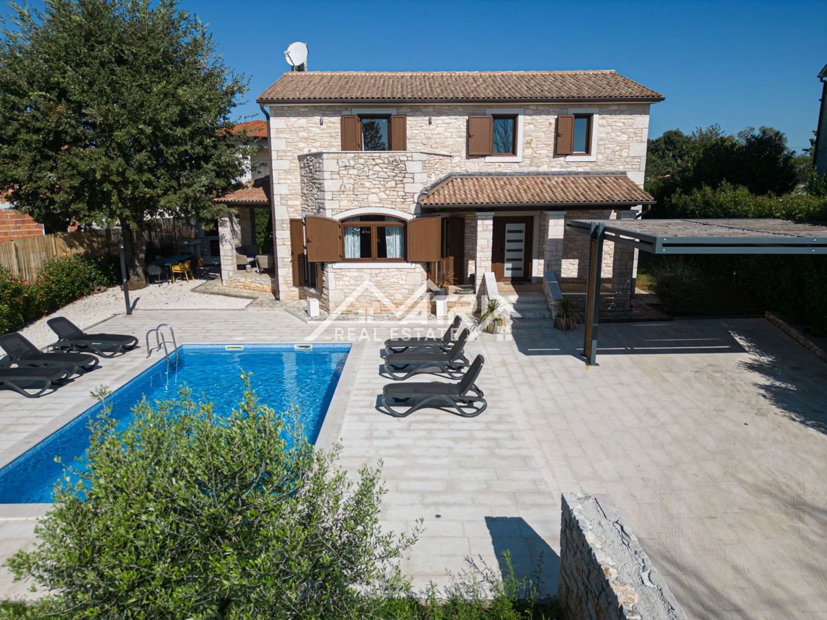 House For sale - Istarska Poreč - foto 1/25