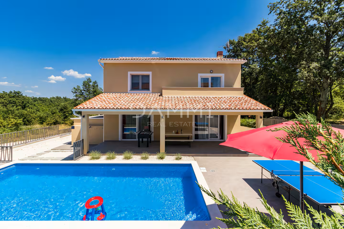 Haus Zu verkaufen - Istarska Svetvinčenat - foto 1/11