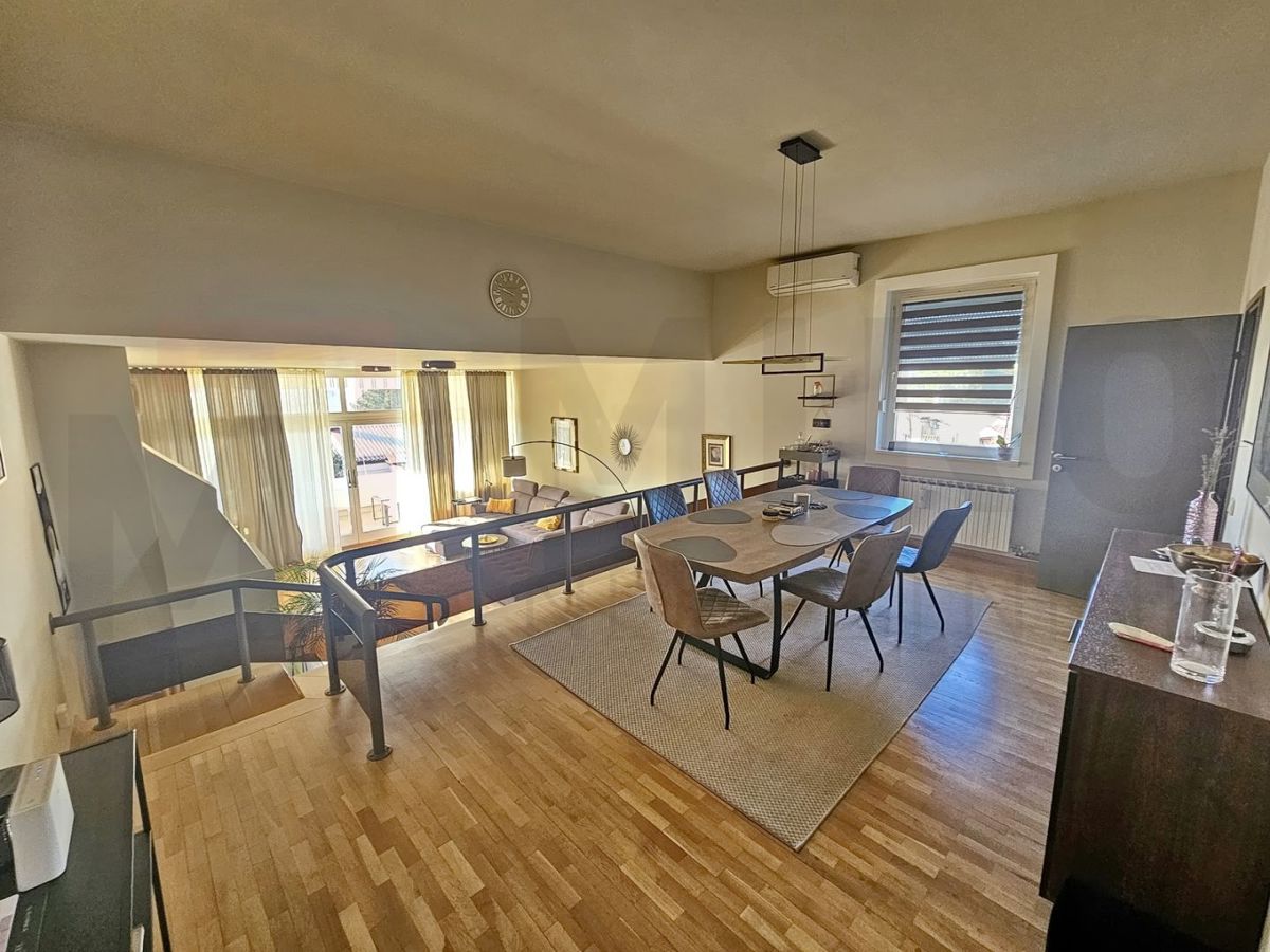 Casa In vendita - PRIMORSKO-GORANSKA KRK