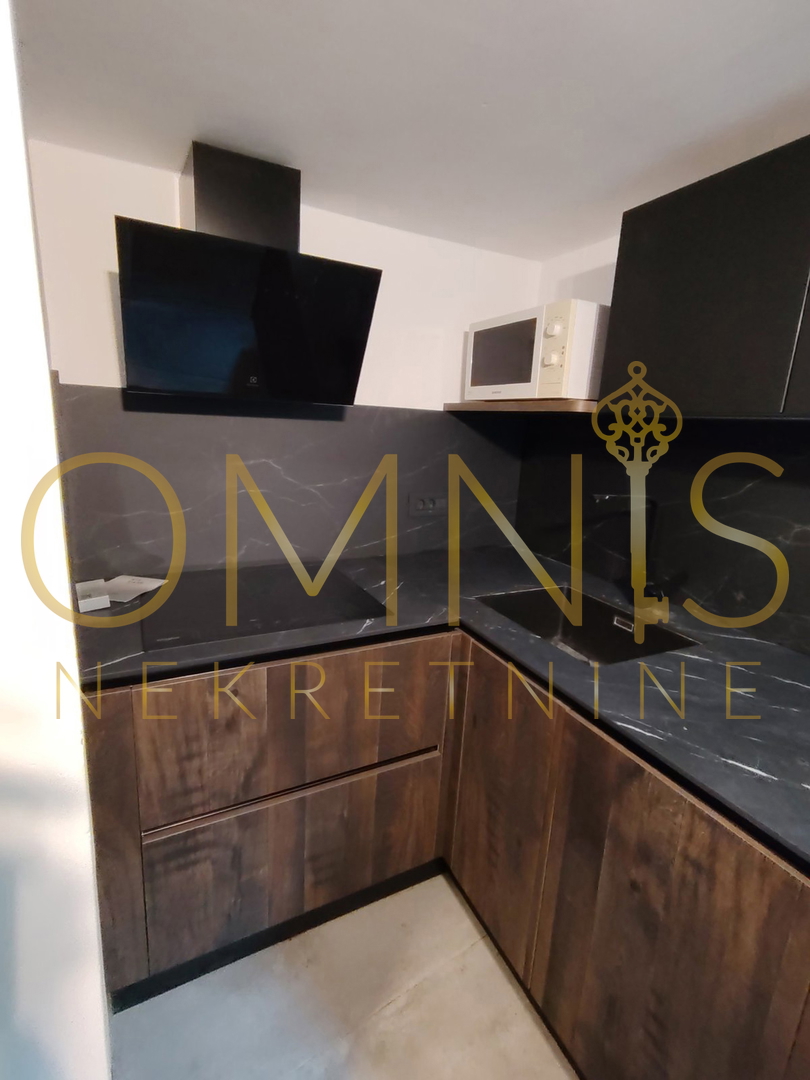 Mieszkanie Do wynajęcia - Primorsko-goranska Rijeka - foto 1/9