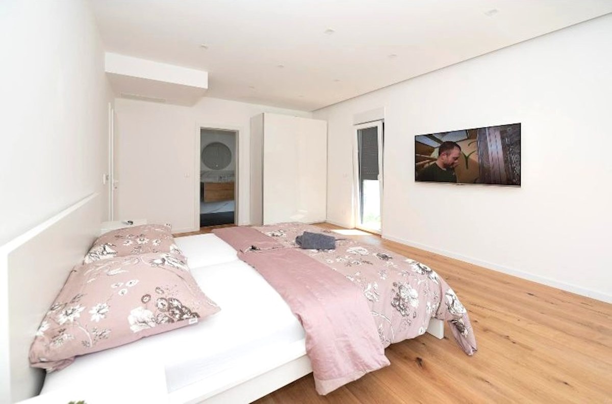 Haus Zu verkaufen - Splitsko-dalmatinska Trogir - foto 3/8