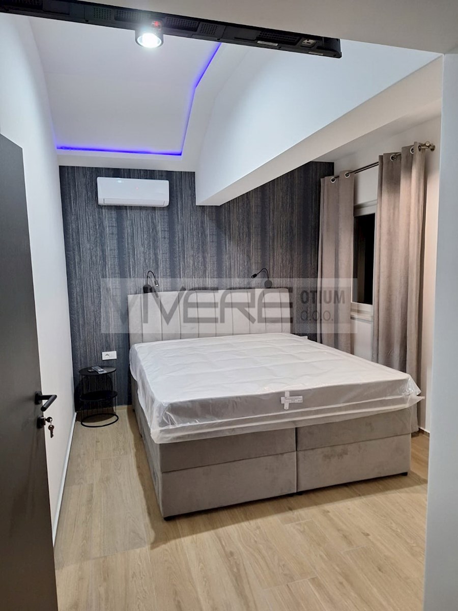 Maison À vendre - ŠIBENSKO-KNINSKA PRIMOŠTEN